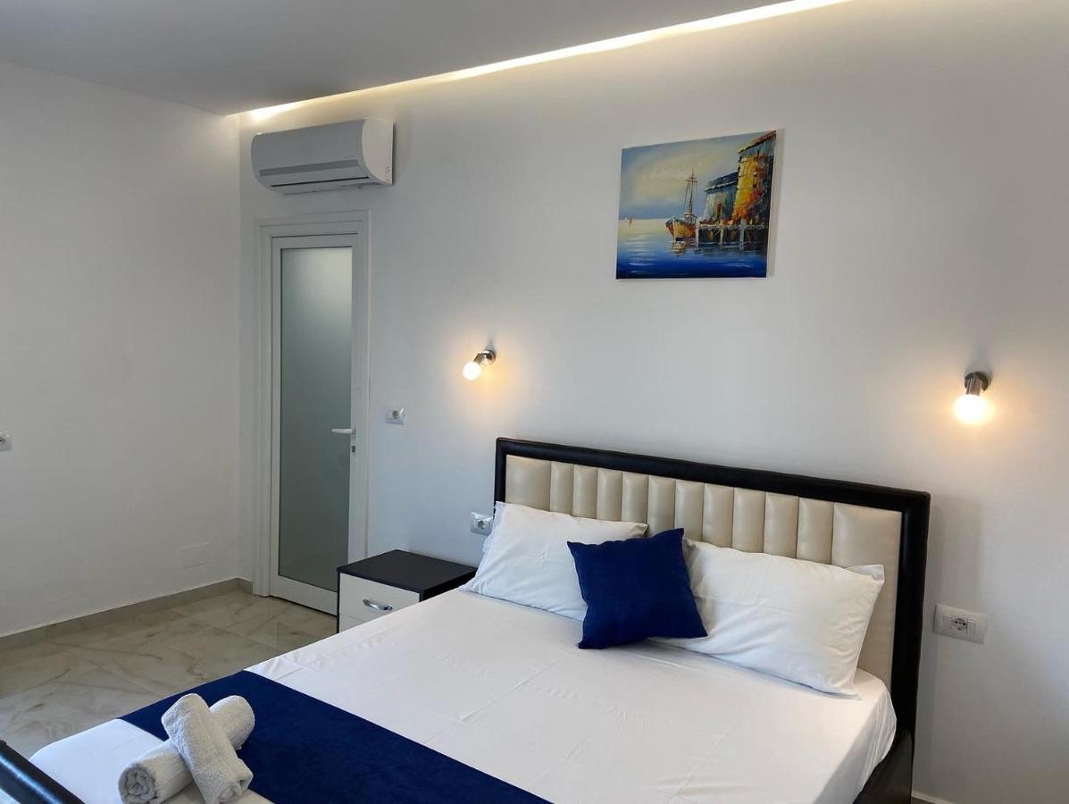 Villa Center קסאמיל מראה חיצוני תמונה