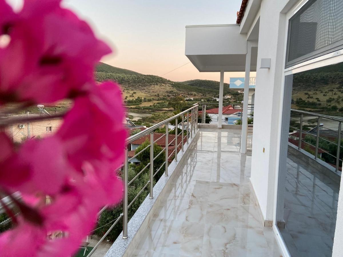 Villa Center קסאמיל מראה חיצוני תמונה